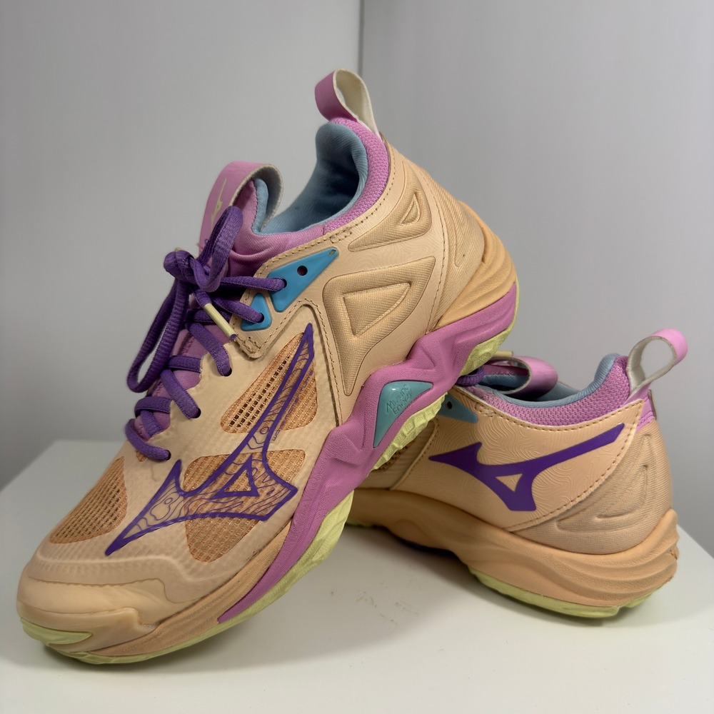 Mizuno Wave Momentum 3 Volleyball Women Size 5 Peach Purple V1GA2312 Sneakers